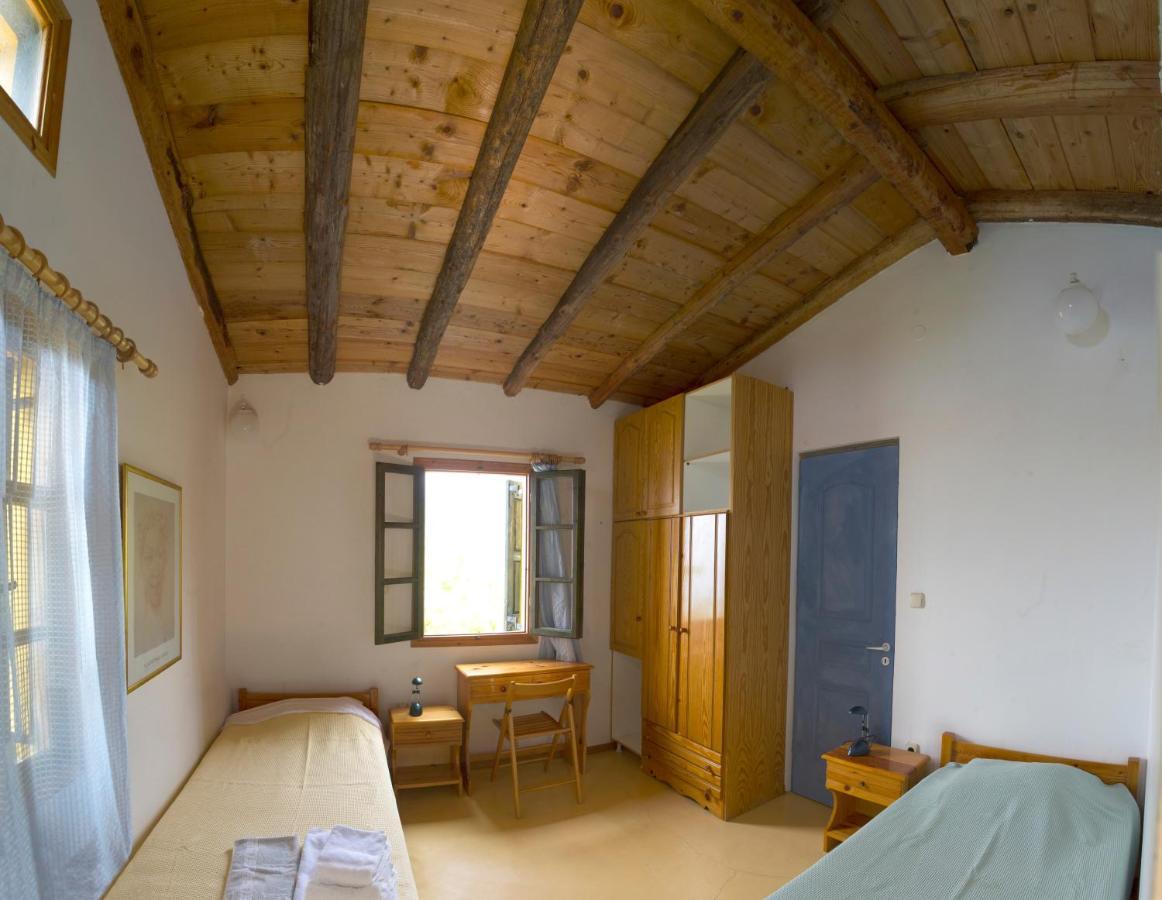 Ikarian Centre - Accommodation & Mountain Hiking Evdilos  Exterior foto